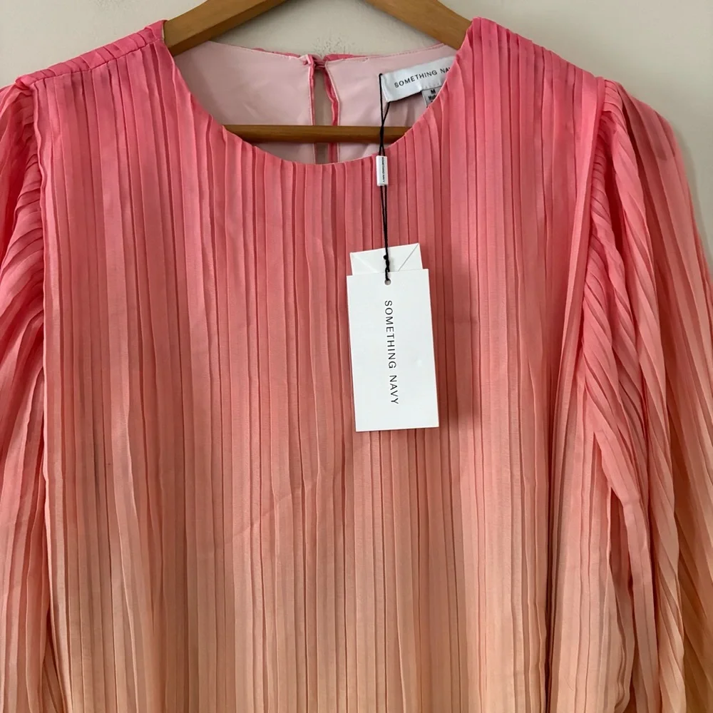 New Something Navy Maxi Dress Pleated Tie Waist Long Sleeve pink combo ombré M - Picture 8 of 15